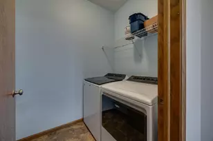 5831 Lupine Ln, Madison, WI 53718 - Photo 25