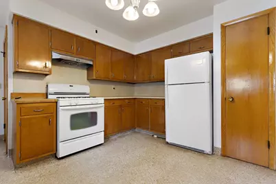 634 Central Avenue, Beloit, WI 53511 - Photo 7