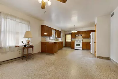 634 Central Avenue, Beloit, WI 53511 - Photo 5