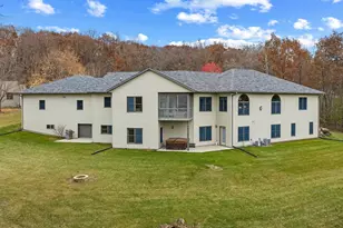 S4362 Fox Hill Cir, Baraboo, WI 53913 - Photo 5