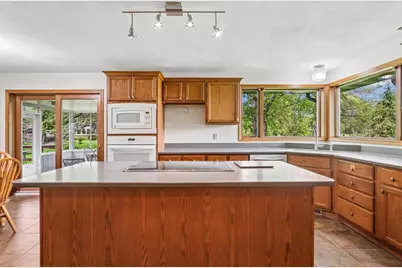 501 Avalon Road, Columbus, WI 53925 - Photo 17