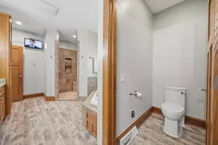 323 Wileman Dr, Edgerton, WI 53534 - Photo 33