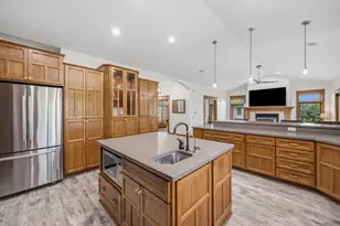323 Wileman Dr, Edgerton, WI 53534 - Photo 15