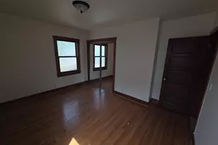1128 W State St, Janesville, WI 53546 - Photo 7