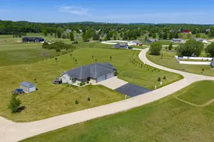 N4035 Ace Ct, Brodhead, WI 53520 - Photo 33