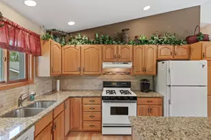 450 St Andrews Trail, Nekoosa, WI 54457 - Photo 17