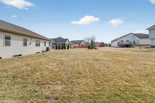 409 Coyle Pkwy, Cottage Grove, WI 53527 - Photo 41
