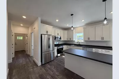705 Mayapple Drive, Janesville, WI 53545 - Photo 13