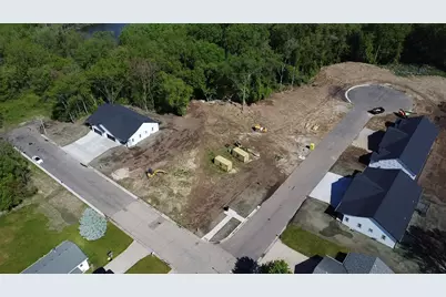 705 Mayapple Drive, Janesville, WI 53545 - Photo 3
