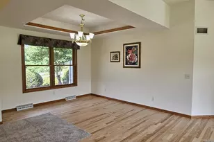 5614 N Vista Ln, Janesville, WI 53548 - Photo 13
