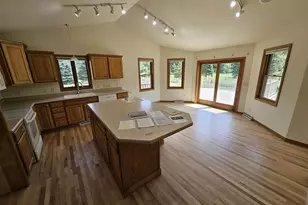 5614 N Vista Ln, Janesville, WI 53548 - Photo 3