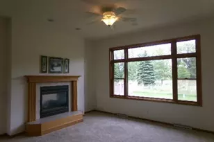5614 N Vista Ln, Janesville, WI 53548 - Photo 11