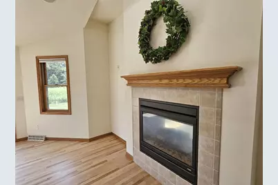 5614 N Vista Lane, Janesville, WI 53548 - Photo 5