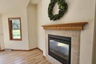 5614 N Vista Ln, Janesville, WI 53548 - Photo 5