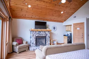 2013-5 S Czech Ct, Arkdale, WI 54613 - Photo 33
