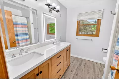 326 Racine Road, Madison, WI 53705 - Photo 13