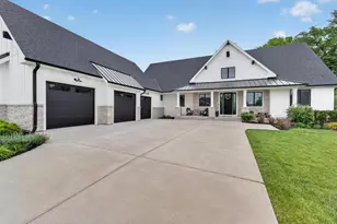 2412 Kilarney Way, Waunakee, WI 53597 - Photo 65