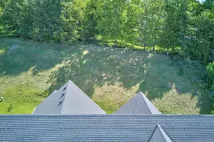 2412 Kilarney Way, Waunakee, WI 53597 - Photo 63