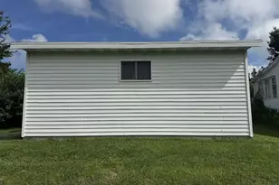 409 E Division St, Ridgeville, WI 53533 - Photo 13