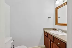 5326 Lake Park Blvd, Madison, WI 53713 - Photo 7