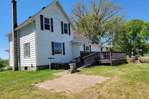 S1310 State 33 Rd, La Valle, WI 53941 - Photo 5