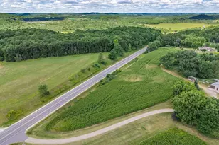 S1310 State 33 Rd, La Valle, WI 53941 - Photo 17