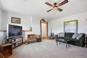 N4035 Ace Ct, Brodhead, WI 53520 - Photo 17
