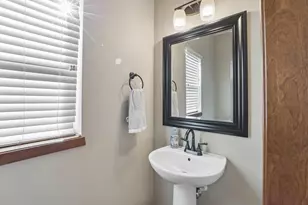 1310 Blazingstar Ln, Sun Prairie, WI 53590 - Photo 29