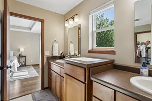 1310 Blazingstar Ln, Sun Prairie, WI 53590 - Photo 39