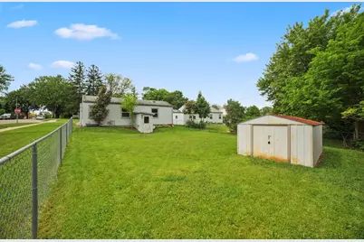 2039 12th Avenue, Monroe, WI 53566 - Photo 39