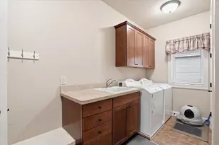 9715 Red Sky Dr, Madison, WI 53562 - Photo 77