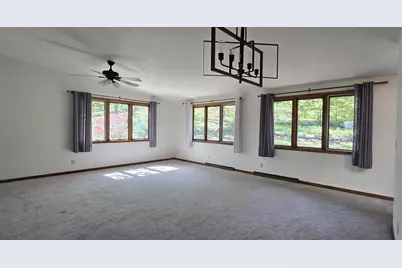 2820 Allegheny Drive, Madison, WI 53719 - Photo 11