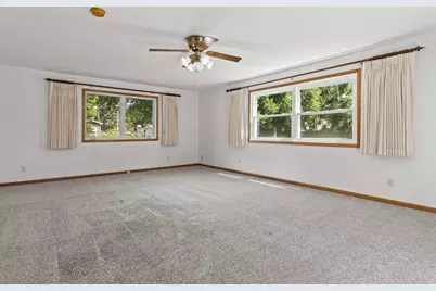1813 Windom Way, Madison, WI 53704 - Photo 17