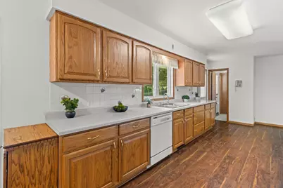 1813 Windom Way, Madison, WI 53704 - Photo 11