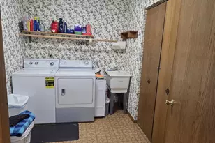 709 W Lincoln St, Waupun, WI 53963 - Photo 5
