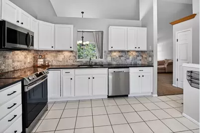 6601 Village Park Drive, Madison, WI 53718 - Photo 7
