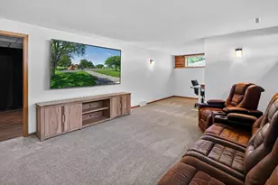 6601 Village Park Dr, Madison, WI 53718 - Photo 35