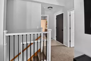 6601 Village Park Dr, Madison, WI 53718 - Photo 33