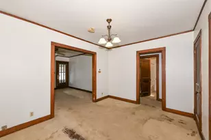 1521 Mineral Point Ave, Janesville, WI 53548 - Photo 13