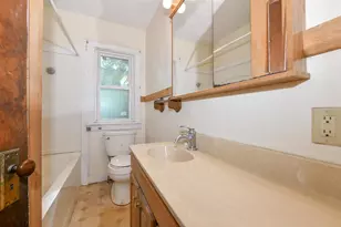 1521 Mineral Point Ave, Janesville, WI 53548 - Photo 17