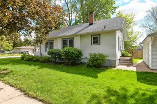 1521 Mineral Point Ave, Janesville, WI 53548 - Photo 3