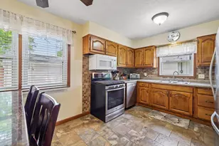 1415 Church St, Janesville, WI 53548 - Photo 9