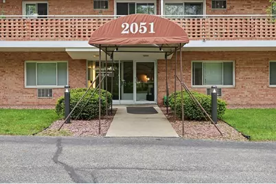 2051 Allen Boulevard #407, Middleton, WI 53562 - Photo 3