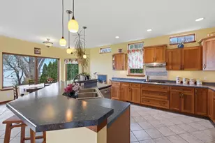 1904 Barber Dr, Stoughton, WI 53589 - Photo 31