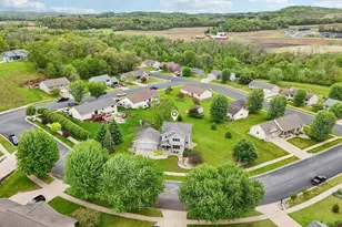 2436 Tanna Rain Cir, Reedsburg, WI 53959 - Photo 3