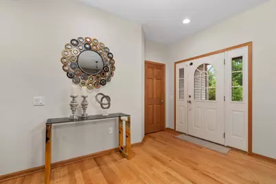 730 Greystone Lane, Madison, WI 53562 - Photo 9