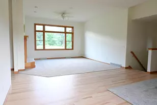5614 N Vista Ln, Janesville, WI 53548 - Photo 5