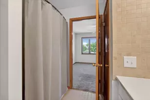 417 Cherry Hill Dr, Madison, WI 53717 - Photo 17