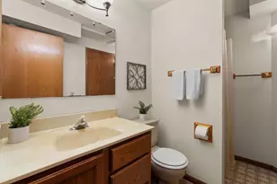 2725 Whitlock Rd, Madison, WI 53719 - Photo 17
