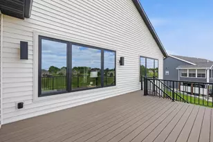 1636 Fissure Trail, Columbus, WI 53925 - Photo 59